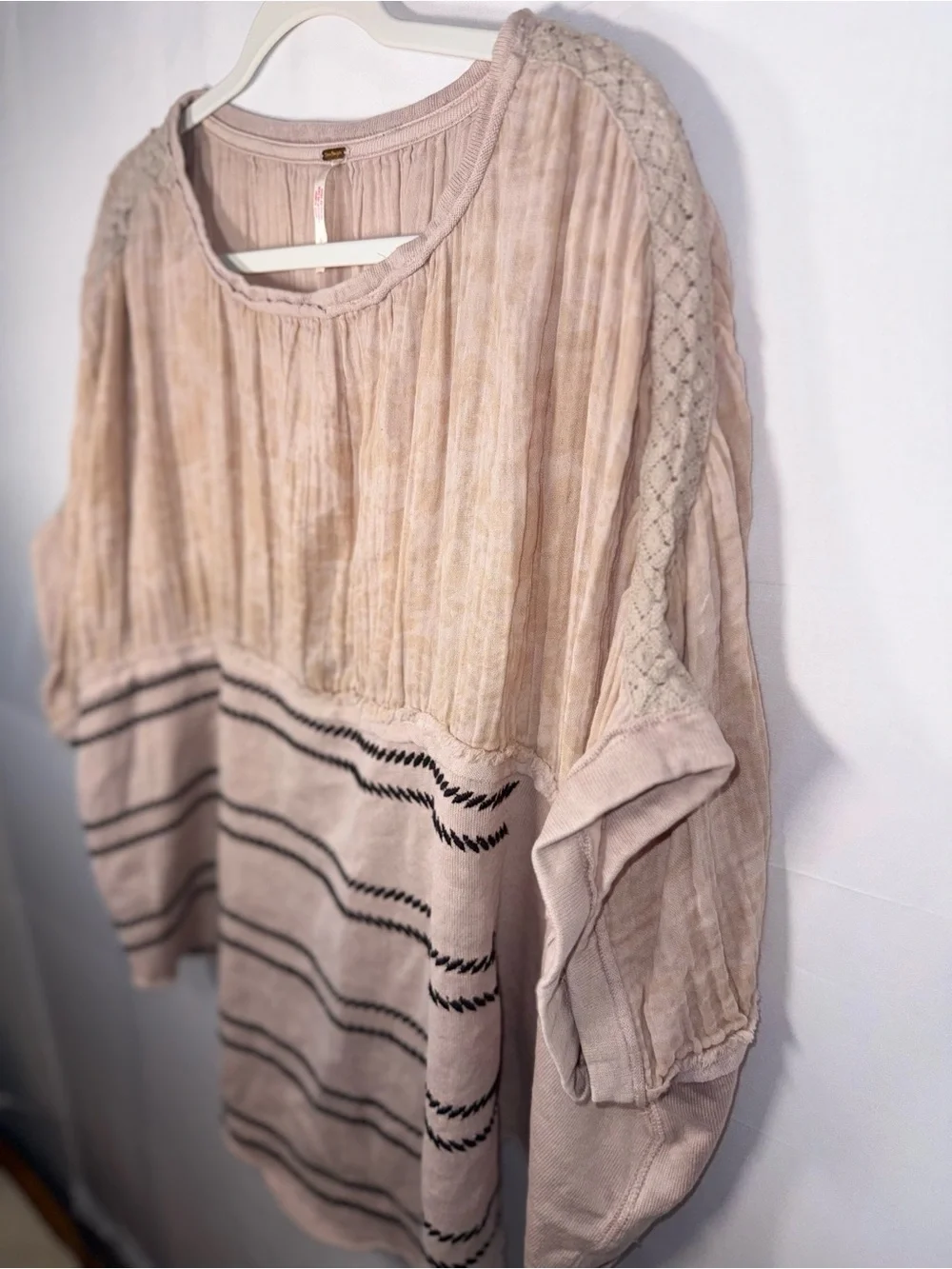 Free People Women Light Blush/Beige Striped Boho Flowy Oversized top size Small